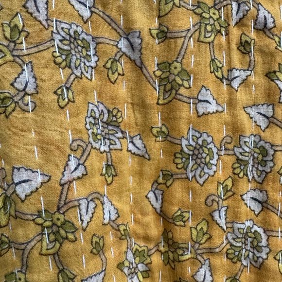 One of a kind, handmade Kantha Top - Picture 2 of 7